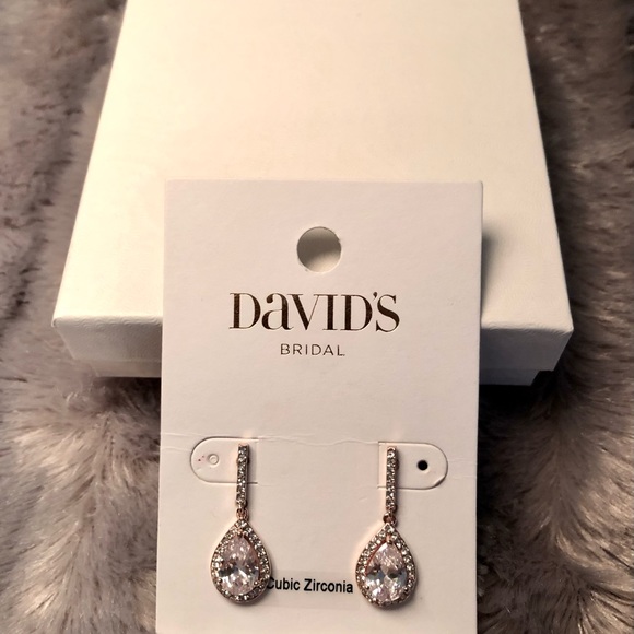 David’s Bridal Rose Gold Cubic Zirconia Earrings - Picture 3 of 5